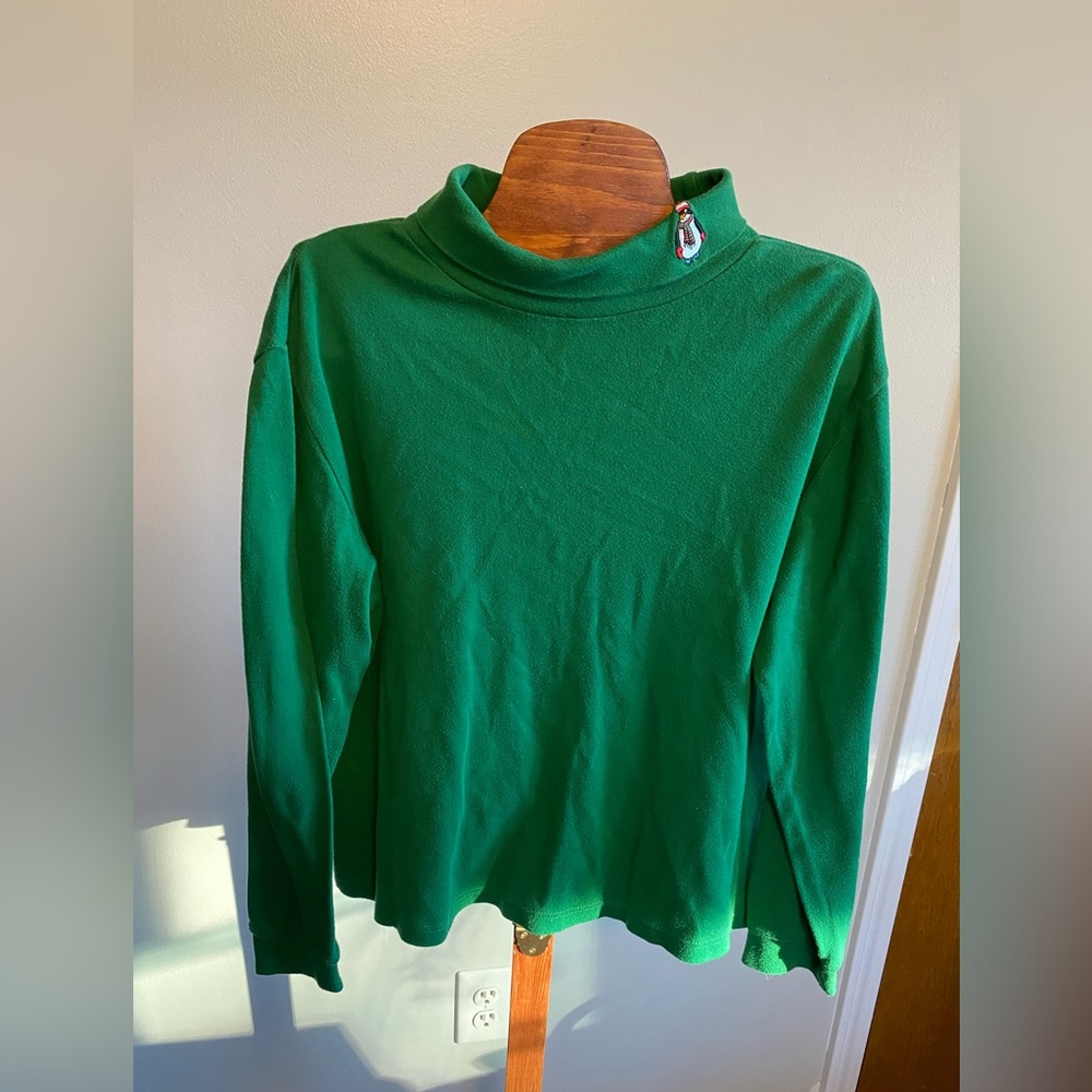 Vintage Embroidered Christmas‎ Turtleneck